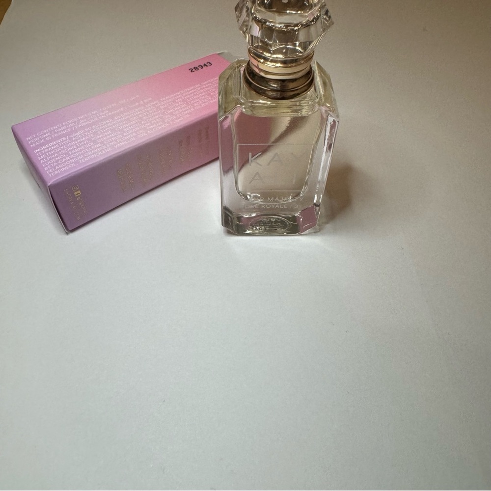 kayali fleur majesty rose royale 31 miniature 5ml - Picture 2 of 2